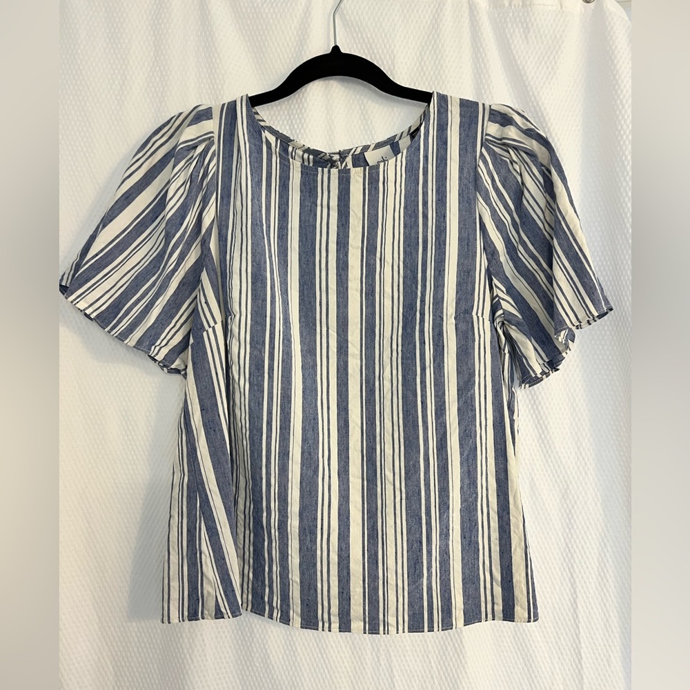 Cabi Wing Top #5343 | Women's Size Medium Linen
